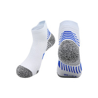 Chaussettes de sport personnalisées de haute qualité, épaisses, écologiques, respirantes, antidérapantes, antibactériennes, en nylon, pour le cyclisme et le quotidien