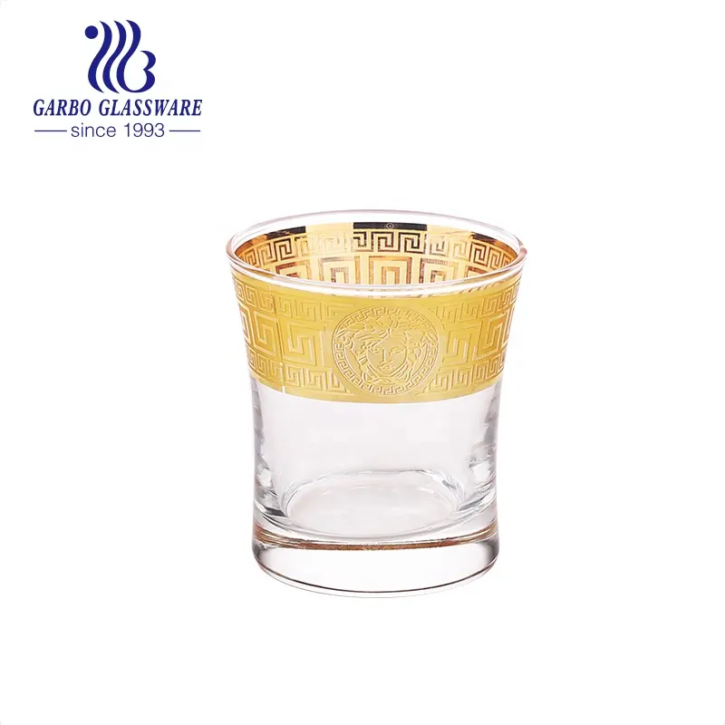 شحن سريع منخفضة موك 8oz الزخرفية الذهبي كوب ماء زجاجي مع صائق الذهب حافة الحرفية في الفاخرة تصميم زجاجيات للشرب