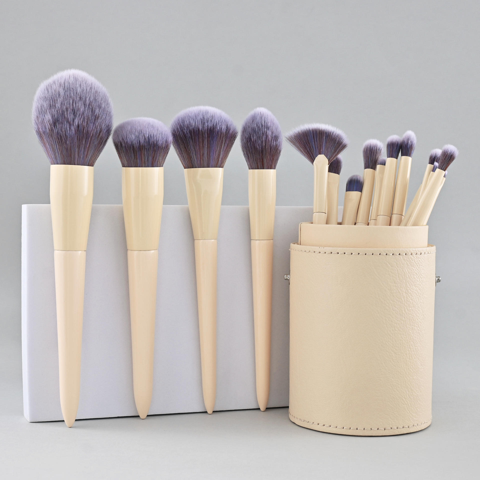 #4 15 bottles of milk with yellow and purple bristles + bucket