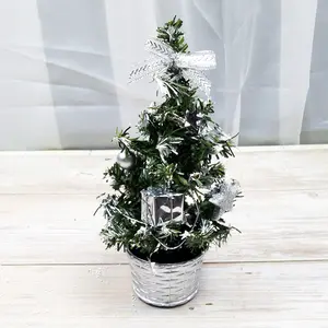 20/30/40cm Mini albero di natale da tavolo albero di simulazione artificiale in PVC per forniture per decorazioni natalizie per Hotel di casa