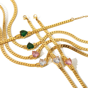 European American Style Heart Shaped Zircon Necklace 18K Gold Stainless Steel <b>Bracelet</b> <b>Set</b> Women's Everyday Wear Jewelry - Product Image 3
