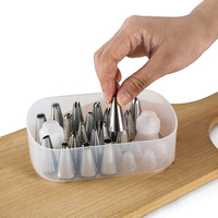 Großhandel 25-teiliges Edelstahl-Spritzdüsen-Set Dekorationswerkzeuge Backzubehör Kuchen-Dekorationsbedarf