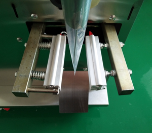 Accessoire pour machine d'emballage verticale Joint à trois côtés Pilote de fil sensible à la température Bloc en aluminium chauffant pour le haut et le bas - Product Image 6