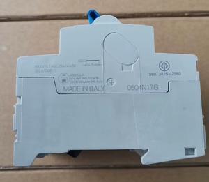 残留電流遮断器2P 16A RCCBオリジナルABBs F202 A-16/0.01 F200 - Product Image 5