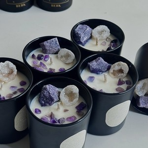 AIKUN Huaming estrella de lujo 12 Constelaciones hecho a mano algodón mecha espíritu cristal cera de soja perfumada signo del zodiaco vela - Product Image 2