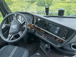 Vente d'usine Nouveau 2-Huowei TH540 Tracteurs Diesel Suspension pneumatique Siège conducteur Caméra arrière Direction gauche Euro 6 Norme d'émission - Product Image 4