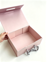Luxuriöse Premium Umweltfreundliche Magnetische Faltbare Starre Geschenkbox Schaumstoffgefüttert Maßgefertigte Größe Rosa Band Brautjungfern-Antrag Hochzeit