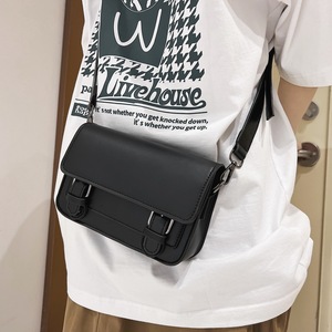 Nouveauté Sac messager en cuir PU imperméable avec logo personnalisé Sac bandoulière noir pour homme pour l'extérieur - Product Image 4