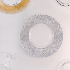 Assiette de service ronde élégante en verre électroplaqué or pour réceptions de mariage et événements - Product Image 5