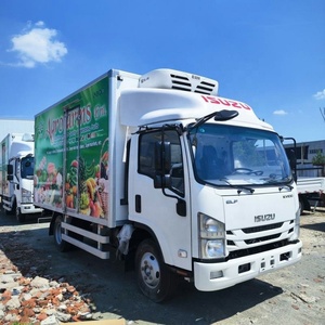 Isuzu KV100 Freezer Truck 4X2 <b>Refrigerated</b> Cargo Van Truck with 4.2m Insulated Van Box - Product Image 3