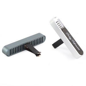 โรงงานผลิตส่ง น้ำหอมปรับอากาศในรถยนต์แบบเจลคาร์บอนไฟเบอร์สั่งทำพิเศษ สำหรับช่องแอร์ ไม่ต้องใช้ไฟฟ้า - Product Image 2