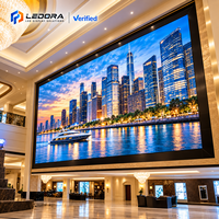 Mur vidéo OLED HDR10 98% Adobe RGB P0.9 avec CMS de couleur personnalisé, FOTA, garantie 5 ans, luminosité 450 nits pour affichage commercial de marque