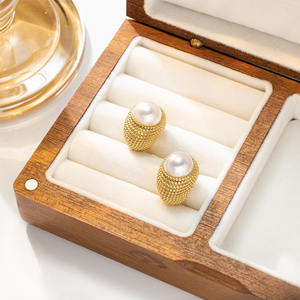 Pendientes de perlas trenzadas de acero templado de titanio para mujer, ideas de boda y regalo al por mayor a la moda - Product Image 2