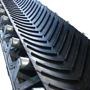Kain nilon kualitas tinggi anti-selip tahan air bermotif karet antiaus sabuk Conveyor untuk pembawa incline