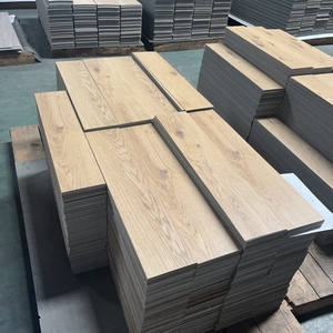 <span class=keywords><strong>Parquet</strong></span> imperméable LVT à clipser, <span class=keywords><strong>parquet</strong></span> en chevrons LVT, motif Versailles, 5 mm avec sous-couche - Product Image 4