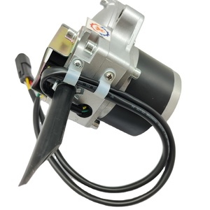 21EN-32200 Throttle Motor for R220-5 R220-7 R215-7 R335-7 R130-5 R190 Excavator - Product Image 1