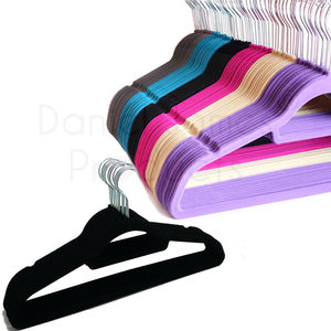 <span class=keywords><strong>Perchas</strong></span> <span class=keywords><strong>de</strong></span> <span class=keywords><strong>Terciopelo</strong></span> Negro Antideslizantes <span class=keywords><strong>de</strong></span> Una Sola Capa, Diseño Multifuncional Curvo y Delgado para Abrigos y Ropa - Product Image 5