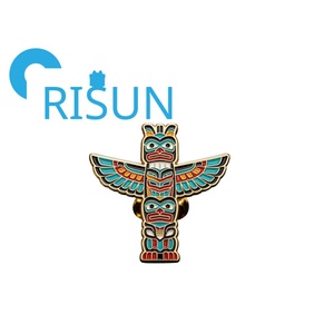 Imán de nevera, pin de solapa y insignia personalizados al por mayor con diseños de esmalte de Alaska, Canadá, totem, cara de Tiki, bar, vacaciones en Hawái y playa - Product Image 3