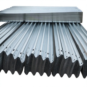 Barrière de sécurité routière en profil W, matériau Q235/Q355, indice d'impact H1W2, galvanisée à chaud, fabrication OEM - Product Image 1