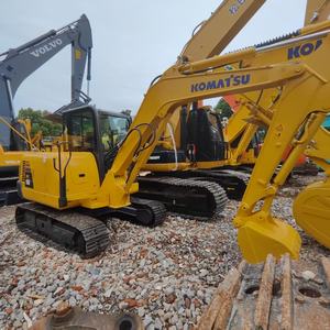 Mini-excavatrice sur chenilles Komatsu PC56 d'occasion, 5 TONNES, avec pompe et moteur, moteur d'origine japonais, bon état, prix compétitif - Product Image 4