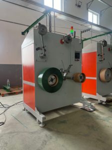 Envolvedora de Cintas Semiautomática de Doble Estación Tipo 250 para Embalaje de Materiales de Construcción/Logística Especial de 380 V de <span class=keywords><strong>Yicheng</strong></span> - Product Image 2