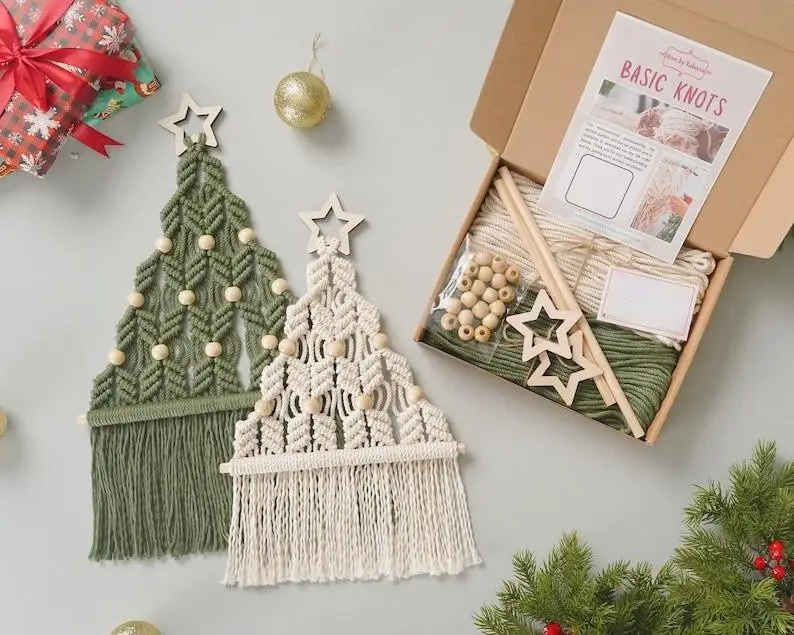 Kit de árbol de macramé DIY, árbol de Navidad con cuentas único, perfecto para manualidades navideñas, regalo de Papá Noel, proyecto de bricolaje para una Navidad moderna