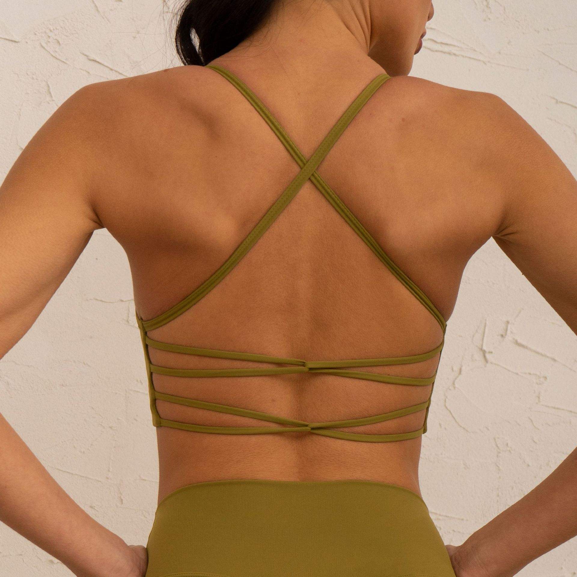 Vert armée + Soutien-gorge