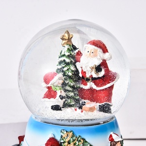 Boule <span class=keywords><strong>de</strong></span> <span class=keywords><strong>neige</strong></span> <span class=keywords><strong>de</strong></span> noël personnalisée, boule <span class=keywords><strong>de</strong></span> <span class=keywords><strong>neige</strong></span>, train rotatif, père noël, arbre, <span class=keywords><strong>bonhomme</strong></span> <span class=keywords><strong>de</strong></span> <span class=keywords><strong>neige</strong></span>, <span class=keywords><strong>musique</strong></span> légère - Product Image 2