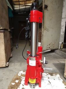 Máquina Mandriladora de Cilindros SMAC en Venta, Máquina de Reborado T8014A, Máquina de Reborado China - Product Image 3