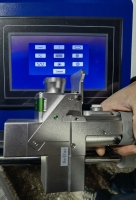 Harga Terbaik Mesin Pembersih Laser Serat Genggam 1500W 2KW Baru untuk Logam Baja Tahan Karat Aluminium Karet Menghilangkan Minyak Karat