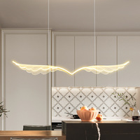 Lustre de restaurant moderne avec aile d'ange dorée Lampe suspendue créative en forme de plume pour pâtisserie Suspension à hauteur réglable