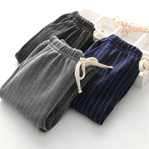 Achetez des vêtements pas chers en ligne, des pantalons pour filles en tissu de lin avec des motifs de tricot à la main de créateurs pour enfants - Product Image 4