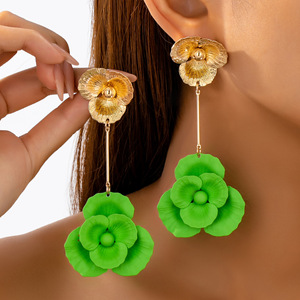 Cross-border hot sale niche design high-grade tassel flower earrings suitable for ladies banquet party wearing earrings - Product Image 1