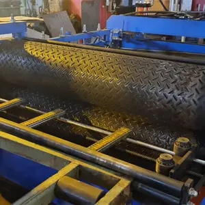 गर्म बिक्री रोलर प्रकार पेशेवर अनुकूलित OEM पैटर्न आकार धातु शीट एल्यूमीनियम रंग स्टील प्लेट Embossing मशीन