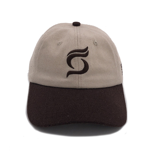 Casquettes de baseball personnalisées Xiamen <span class=keywords><strong>Soo</strong></span> <span class=keywords><strong>Chic</strong></span> à 6 panneaux en flanelle/laine avec logos brodés, casquettes de sport pour papa - Product Image 4