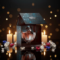 Flacon de parfum écologique de 10 ml avec fermeture magnétique, doublure en éponge à ruban, estampage à chaud en feuille d'or, boîte d'emballage personnalisable