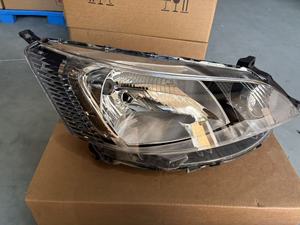 ไฟหน้าสำหรับรถยนต์นิสสัน <span class=keywords><strong>NV</strong></span> <span class=keywords><strong>200</strong></span> ปี <span class=keywords><strong>2010</strong></span> รุ่น 26060-BJ00A ไฟหน้าขวา 26010-JX30A ไฟหน้าซ้าย 26060-JX30A - Product Image 2