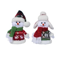Adorable Poupée en Peluche Bonhomme de Neige Assis, Ornement de Vitrine de Noël, Décoration de Table Rudolph avec Chapeau à Carreaux