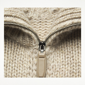 Fabricant de tricots personnalisé automne hiver <span class=keywords><strong>beige</strong></span> <span class=keywords><strong>col</strong></span> roulé à manches longues <span class=keywords><strong>pull</strong></span> en coton à fermeture éclair pour hommes - Product Image 5