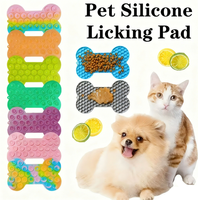 Tapis de nourrissage lent portable pour animaux de compagnie en silicone de qualité alimentaire, texture nid d'abeille, forme arrondie, antidérapant, étanche, avec grandes ventouses