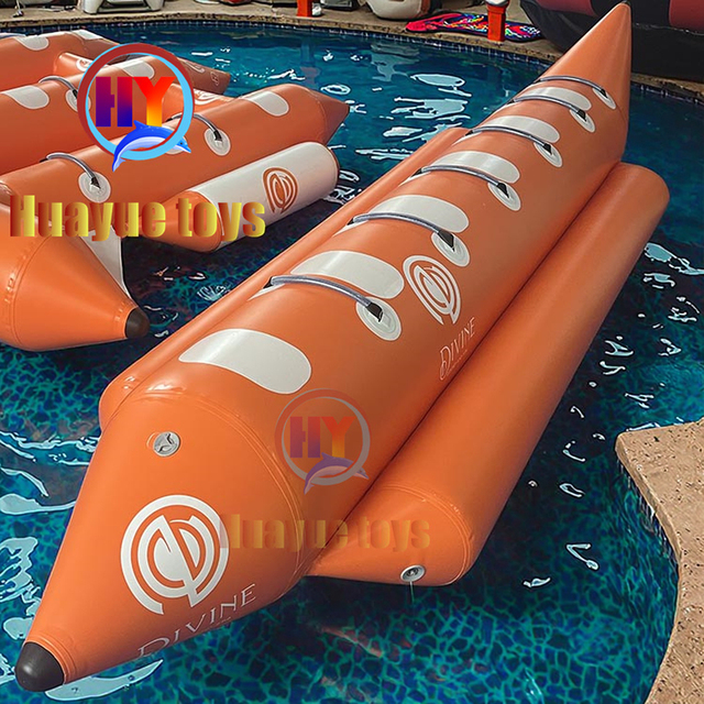 Classic Design 8 Person Portable 0.9mm PVC Tarpaulin Water Sports Inflatable Banana Boat