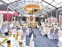 Grande tente transparente en PVC pour événements extérieurs 30x20, style moderne, capacité de 300 personnes pour mariages et fêtes