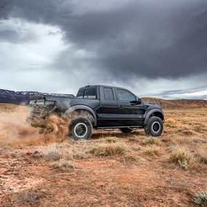 Barres de protection latérales en acier noir mat robustes, marchepieds, marchepieds latéraux tout-terrain, glissières anti-dérapantes pour <span class=keywords><strong>Ford</strong></span> Explorer - Product Image 4