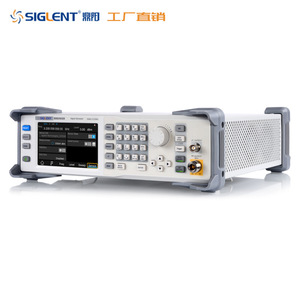Generador de Señales Siglent SSG3021X-IQE, Fuente de RF de 9kHz-3.2GHz con Modulación IQ para Uso en Laboratorio y Pruebas - Product Image 3