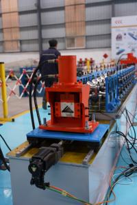 Machine de construction de profilés de charpente en poutrelles, section L, en acier léger, pour profilés de charpente, avec système de profilage à froid PLC et engrenages - Product Image 2