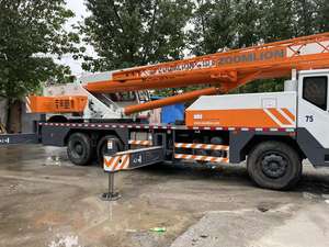 Grúa Hidráulica Original Zoomlion de 30 y 35 Toneladas Usada, Zoomlion QY30V QY25V5 QY35V ZTC350H, Grúa sobre Camión de 30 Toneladas en Venta - Product Image 6