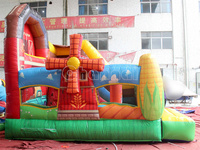 Château gonflable avec toboggan, parcours d'obstacles gonflable, aire de jeux sur le thème de la ferme, jeu interactif gonflable