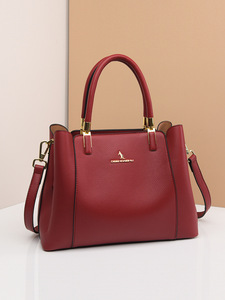 กระเป๋าโท้ทดีไซน์ใหม่ แฟชั่นทันสมัย คุณภาพสูง หนัง PU กระเป๋าสะพายไหล่ กระเป๋าถือแบบลำลอง กระเป๋าครอสบอดี้สุดหรูสำหรับผู้หญิง - Product Image 3