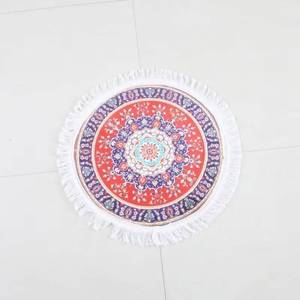 Alfombra de oración musulmana plegable YASEEN de seda helada estampada con hebilla redonda decorativa de moda, cojín antideslizante de 50x50cm - Product Image 1