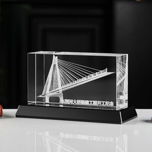 Op maat gemaakte duurzame UV-geprinte kristallen trofee met 3D lasergravure, zakelijk cadeau voor bedrijven, sport, medewerkers, projectafwerking, bedrijven - Product Image 3